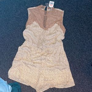 Leopard Print Romper w Lace
